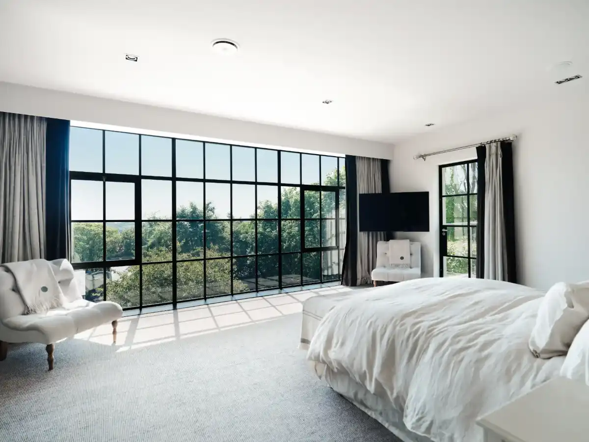 Crittall steel doors, screens and windows installer in South Yorkshire